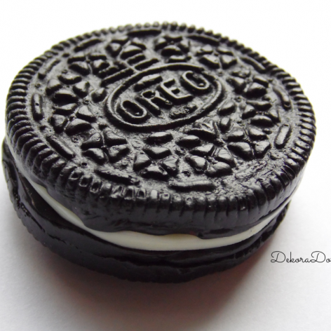 Ciasteczkowy potwór Oreo broszka