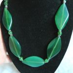 Antystresowy zielony agat, klasyczny, elegancki naszyjnik - 