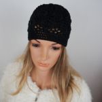 Czapka ręcznie robiona czarna - 