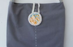 z ceramicznym guziolem