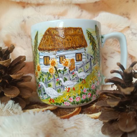 Ręcznie malowany wiejski kubek z gąskami