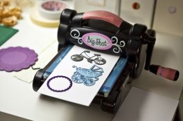 Wywiad z Omiljeną, właścicielką pracowni scrapbookingu Wywiad z Omiljeną, właścicielką pracowni scrapbookingu