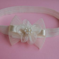 Opaska niemowlęca - "Kokardka w złamanej bieli"