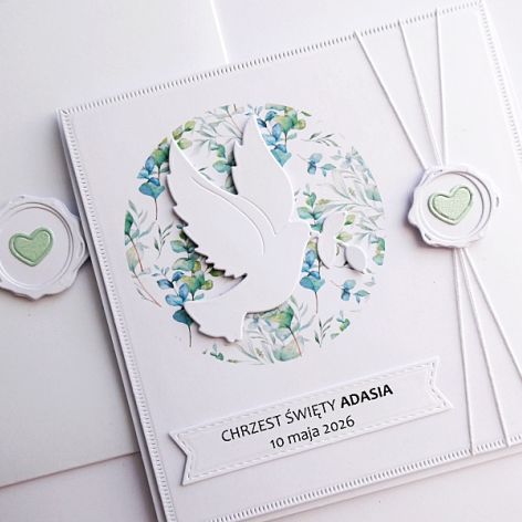 Kartka na Chrzest z gołębicą z życzeniami