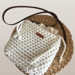 Mała damska torba na ramię, mała torebka, kolor ecru - 