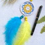 Koralikowy łapacz snów - amulet talizman do samochodu