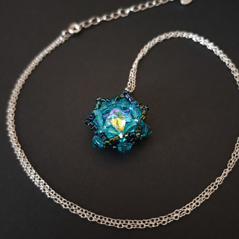 Delikatny Turkusowy Naszyjnik