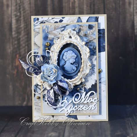 Moc życzeń - z granatową kameą