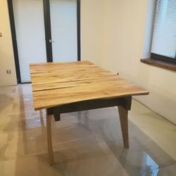 Stół drewniany czereśniowy
