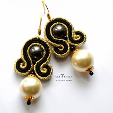 perły kolczyki sutasz,złoto i czarny