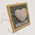 Walentynki Serce z gipsu w ramce dla kochanej osoby - zielone liście złote perły - Prezent z sercem