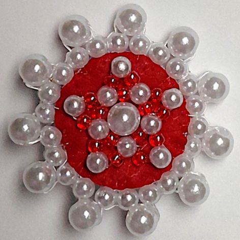 Broszka a la śnieżynka