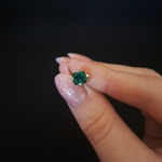 Delikatne Zielone Sztyfty - zielone sztyfty z kryształków