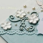 Pamiątka Chrztu św.  śnieżnobiałe kwiaty - 