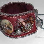 beaded embroidery bransoleta z guzikami - z guzikami 4