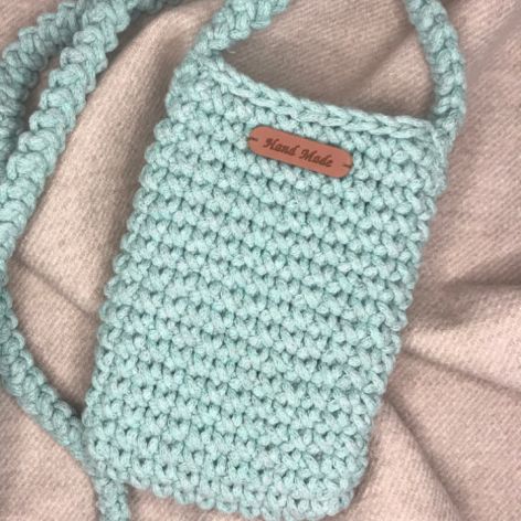 Mała torebka na ramię, etui na telefon,listonoszka szaromięta. 