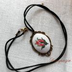 Medalion z haftem - 