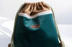 Beżowo-zielony plecak z przednią kieszenią z weluru