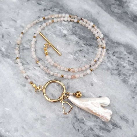 Naszyjnik z agatu i nieregularnej perły