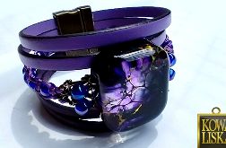 Liliowa Królowa - bransoleta z żywicy i rzemieni