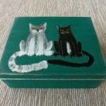 Pudełko malowane - Koty, zieleń morska - koty w zieleni morskiej