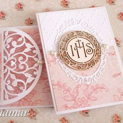 Na I Komunię Świętą różowa