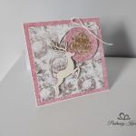 Kartka na Boże Narodzenie różowa z reniferem - 