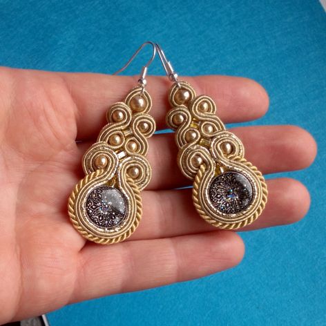 Beżowo-złote Harmonia