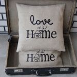 Poszewki "Love at home" - haftowane - poszewka lniana