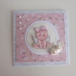 Kartka na Chrzest Święty z aniołkiem dla dziewczynki - Kartka na Chrzest Święty z aniołkiem dla dziewczynki