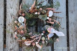 Wianek wiosenno wielkanocny naturalne kwiaty