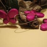 Motyle, motylki....fioletowy czaroit - 