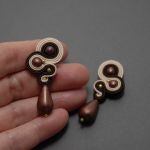 brązowo-kremowe kolczyki lub klipsy sutasz - 