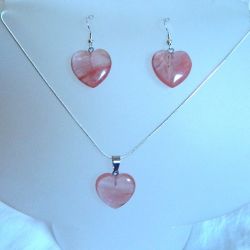 Różowy kwarc, kamień miłości, serduszka, zestaw biżuterii