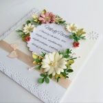 Kartka ślubna z Kwiatami i koronkami - kartka ślubna z bukietem