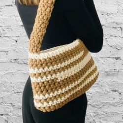 Mała torebka na ramię, prostokątna torebka damska. 