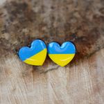Dla UKRAINY! Kolczyki serca z flagą Ukrainy  - 2