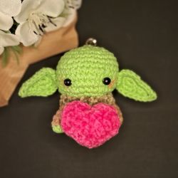 Dziecko Yoda walentynka amigurumi