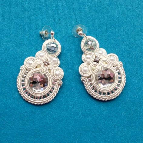 Kolczyki Ecru & Kryształy 