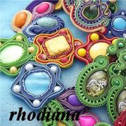 rhodiana