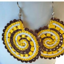 Haftowane kolczyki spiralki- odcienie żółtego z brązem