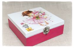 Pudełko decoupage, ~Dziewczynka z kwiatami~