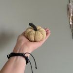 Dynia ozdobna, S, kolor żółty - 1 szt. - Dynia ozdobna handmade, rozmiar S, kolor żółty - 1 szt.