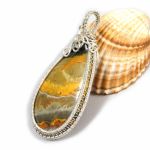 Jaspis Srebrny wisior z jaspisem trzmielim. - amulet z jaspisem trzmielim