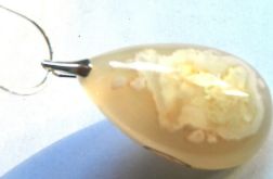 Kremowy agat sakura, masywna łezka w srebrze, wisiorek