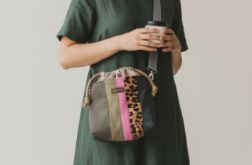 Listonoszka z kominem patchwork panterka