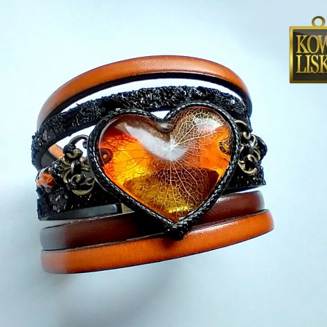 Vintage - bransoleta z żywicy i rzemieni