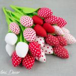 Tulipany, kwiaty z materiału czerwono białe - Bukiet tulipanów