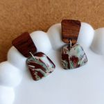 "Aura II" - kolczyki z gliny polimerowej. - wykończone żywicą