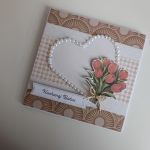 Kartka na Dzień Babci z sercem tulipany - Kartka na Dzień Babci z sercem tulipany